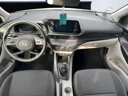 Photo 93 Hyundai I20  1.0 T-GDi 100 Hybrid 48V