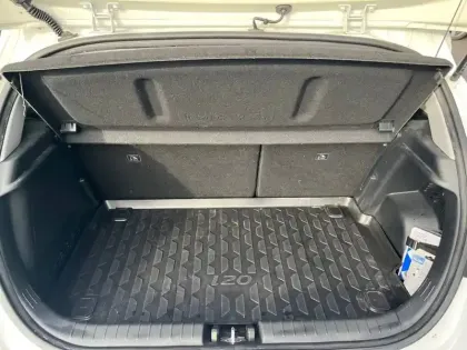Photo 102 Hyundai I20  1.0 T-GDi 100 Hybrid 48V