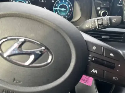 Photo 109 Hyundai I20  1.0 T-GDi 100 Hybrid 48V