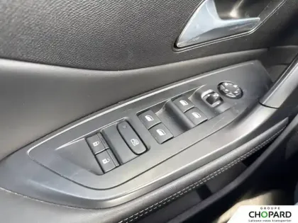 Photo 19 Peugeot 308  PureTech 130ch S&S EAT8