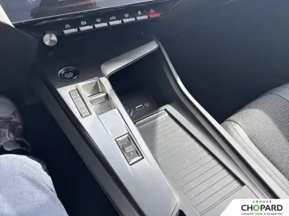 Photo 15 Peugeot 308  PureTech 130ch S&S EAT8