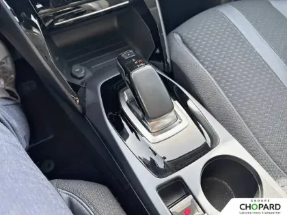 Photo 15 Peugeot 2008  Electrique 136 ch