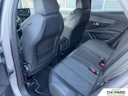 Photo 50 Peugeot 3008  Hybrid4 300 e-EAT8