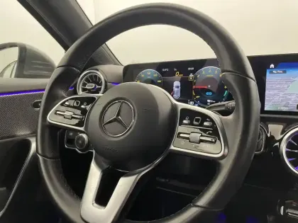 Photo 55 Mercedes Classe A  250 e 8G-DCT