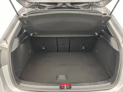 Photo 77 Mercedes Classe A  250 e 8G-DCT