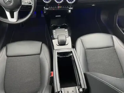 Photo 92 Mercedes Classe A  250 e 8G-DCT