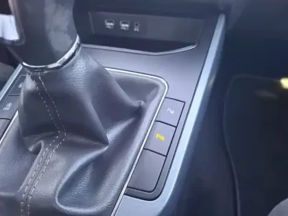 Photo 76 Seat Arona  1.0 EcoTSI 95 ch Start/Stop BVM5