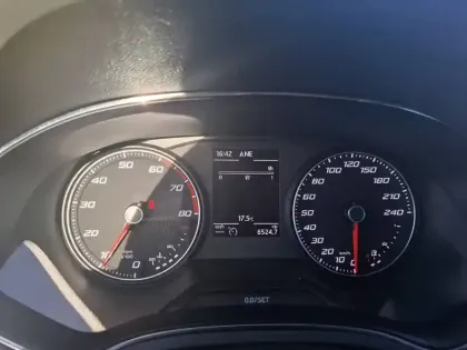 Photo 40 Seat Arona  1.0 EcoTSI 95 ch Start/Stop BVM5