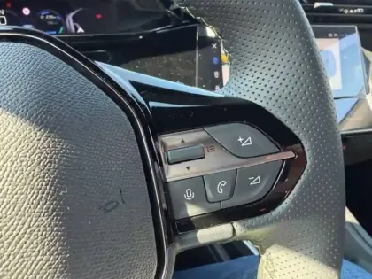 Photo 19 Peugeot 308  SW Hybrid 145 e-DCS6