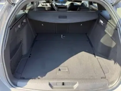 Photo 54 Peugeot 308  SW Hybrid 145 e-DCS6