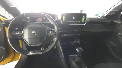 Photo 18 Peugeot 208  PureTech 100 S&S BVM6