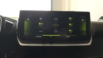 Photo 26 Peugeot 208  PureTech 100 S&S BVM6