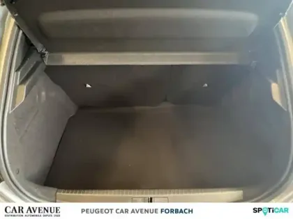 Photo 29 Peugeot 208 Gén. II Ph2 GT 5