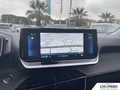 Photo 31 Peugeot 2008  PureTech 130 S&S EAT8