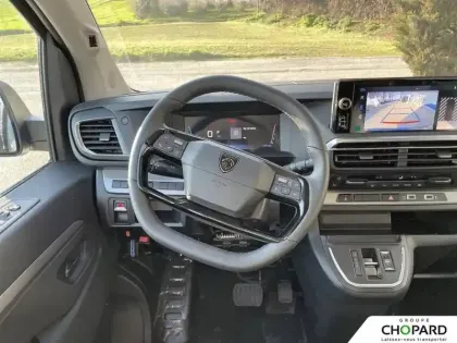 Photo 15 Peugeot Expert  CA FIXE M DIESEL 180 CH AUTOMATIQUE