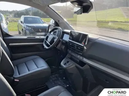 Photo 12 Peugeot Expert  CA FIXE M DIESEL 180 CH AUTOMATIQUE