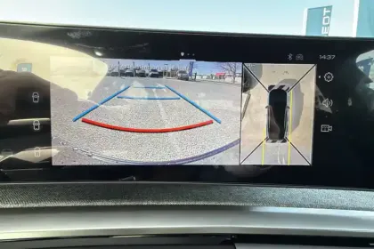 Photo 21 Peugeot 3008  Electrique 230 ch Grande autonomie 97 kWh