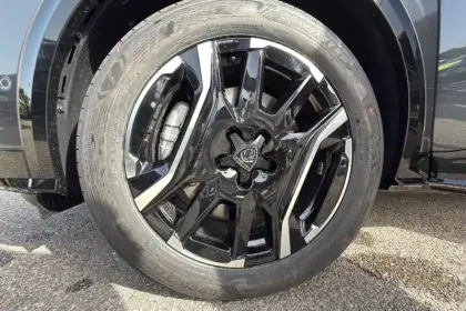 Photo 12 Peugeot 3008  Electrique 230 ch Grande autonomie 97 kWh