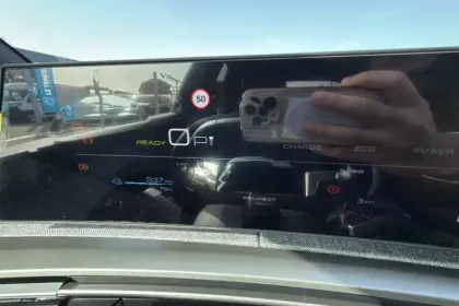 Photo 17 Peugeot 3008  Electrique 230 ch Grande autonomie 97 kWh