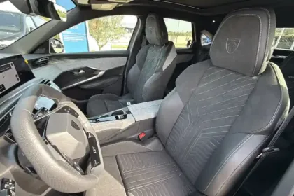 Photo 9 Peugeot 3008  Electrique 230 ch Grande autonomie 97 kWh