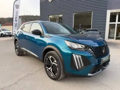 Photo 38 Peugeot 2008  Hybrid 145 e-DCS6