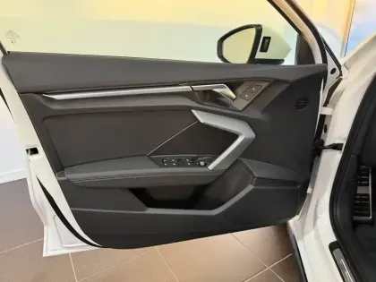 Photo 8 Audi A3  Sportback TFSI 150