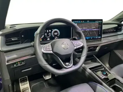 Photo 8 Volkswagen Tayron 1.5 eHybrid 272ch DSG6 5pl R-Line Exclusive