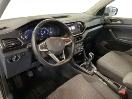 Photo 8 Volkswagen T-cross 1.0 TSI 110 Start/Stop BVM6 Life Tech