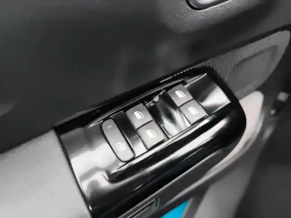 Photo 19 Citroën C3 Gén. III Ph2 Shine 5