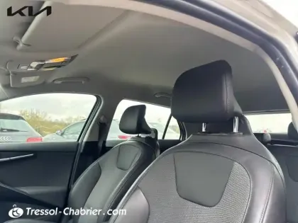 Photo 24 Kia Niro  1.6 GDi 138 ch HEV DCT6 Active