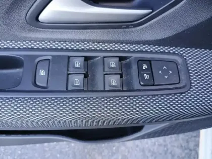 Photo 19 Dacia Sandero  SCe 65 Essential