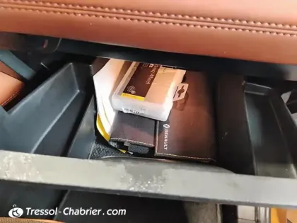 Photo 15 Renault Captur  TCe 130 EDC FAP Intens