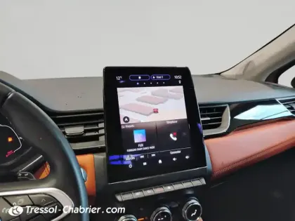 Photo 10 Renault Captur  TCe 130 EDC FAP Intens