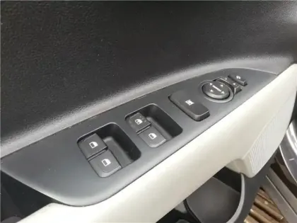 Photo 64 Kia Stonic 1.0 T-GDI 100 CH ISG BVM5