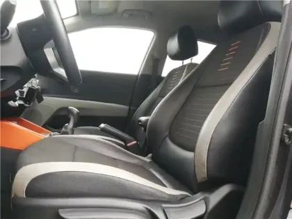 Photo 111 Kia Stonic Gén. I Ph1 Design 5