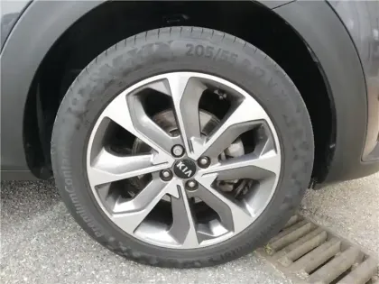 Photo 97 Kia Stonic Gén. I Ph1 Design 5