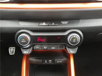 Photo 75 Kia Stonic 1.0 T-GDI 100 CH ISG BVM5