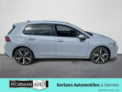 Photo 21 Volkswagen Golf 1.5 EHYBRID 204 DSG6