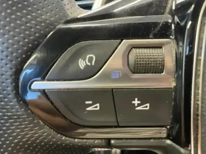 Photo 14 Peugeot 3008  HYBRID 225ch Allure Pack e-EAT8