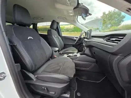 Photo 10 Ford Kuga  2.5 Duratec 180ch Hybrid FlexiFuel Active X Powershift