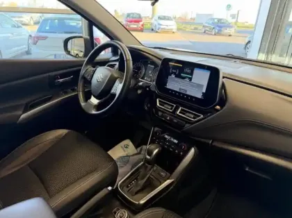 Photo 10 Suzuki S-Cross  1.5 Dualjet Hybrid 115ch Style Auto Allgrip MY24
