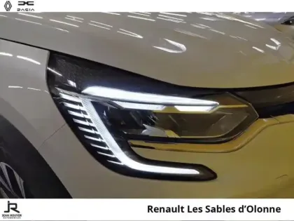 Photo 13 Renault Captur  1.6 E-Tech hybride 145ch Evolution