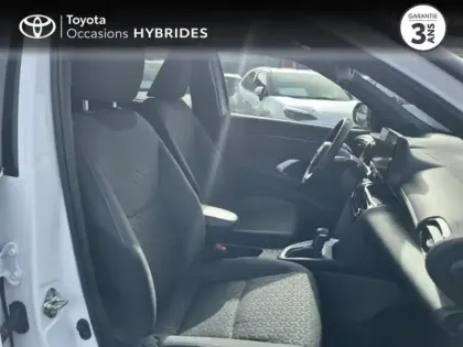 Photo 5 Toyota Yaris  Cross 116h Design Cargo ATTELAGE MY22