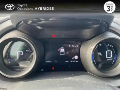 Photo 13 Toyota Yaris  Cross 116h Design Cargo ATTELAGE MY22