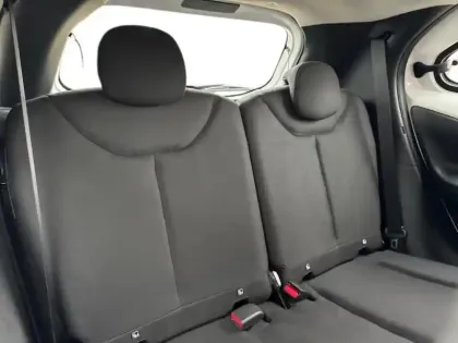 Photo 11 Toyota Aygo  X 1.0 VVT-i 72ch Dynamic