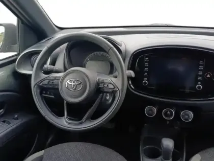 Photo 11 Toyota Aygo  X 1.0 VVT-i 72ch Design S-CVT