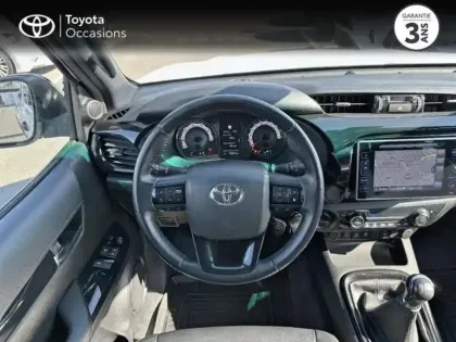 Photo 14 Toyota Hilux  2.4 D-4D 150ch X-Tra Cabine Lounge 4WD RC19