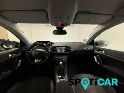 Photo 7 Peugeot 308  1.2 PureTech 110ch E6.c S&S Allure