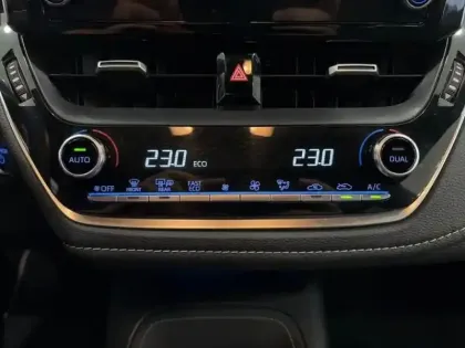 Photo 9 Toyota Corolla Gén. X Ph1 Design 5