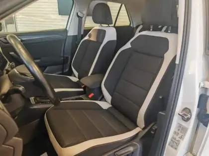 Photo 9 Volkswagen T-roc  1.5 TSI EVO 150ch Carat DSG7 S&S